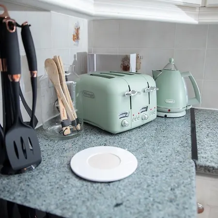 3 Bed Renovated Carramore Lake, Belmullet Дом отдыха Баллина