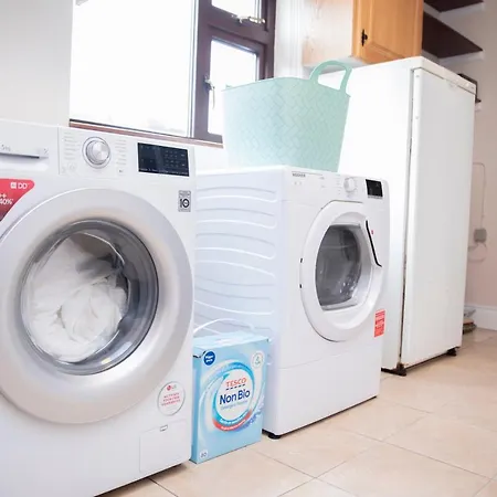 3 Bed Renovated Carramore Lake, Belmullet