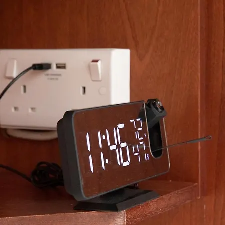 Дом отдыха 3 Bed Renovated Carramore Lake, Belmullet *