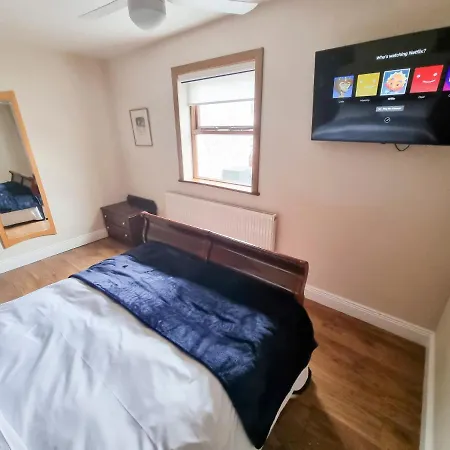 3 Bed Renovated Carramore Lake, Belmullet Дом отдыха